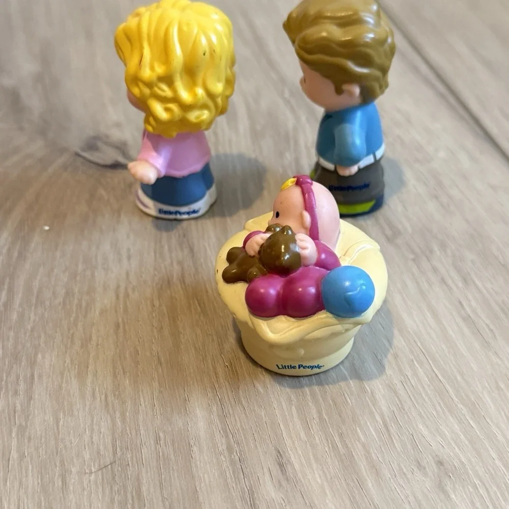 Fisher Price Little People Happy Loving Family Mom Dad‎ Baby Replacement